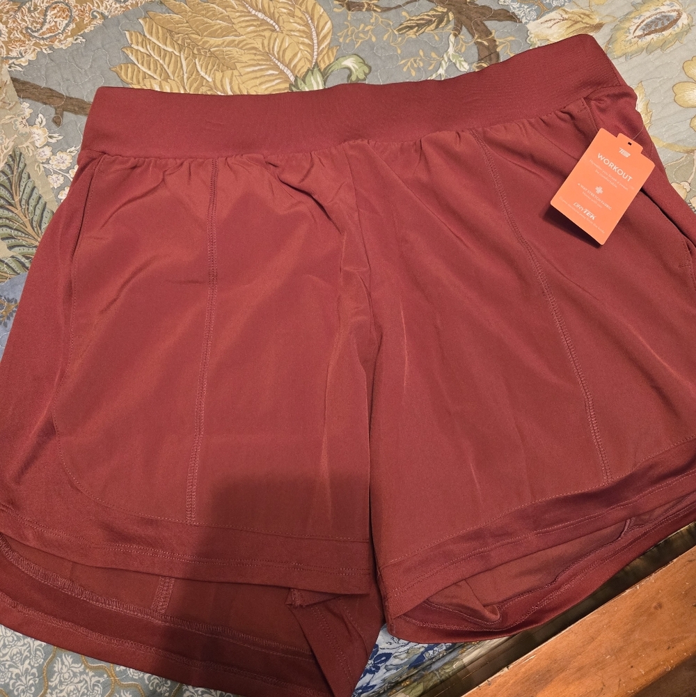 Tek Gear Women's Burgundy Athletic Shorts